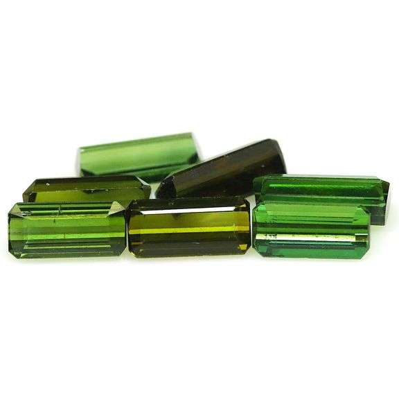 Multiple green hues! 4.88ct set of natural Tourmaline