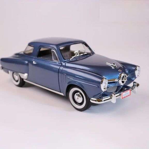 1950 Studebaker Champion Diecast Model Classic Muscle Car