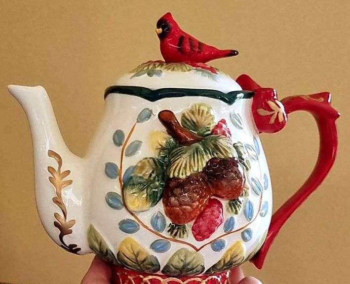 Classic Teapot with Cardinal & Pine Cone Design