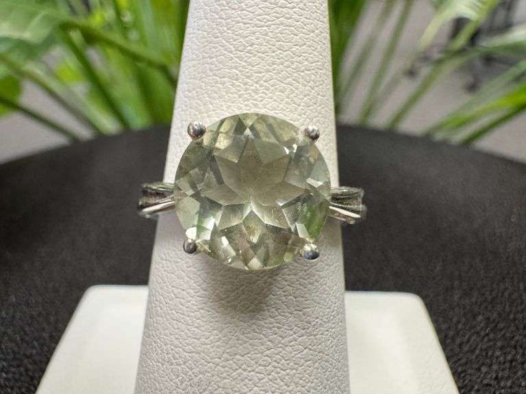 Sterling Silver Green Amethyst Gemstone Ring Size 7