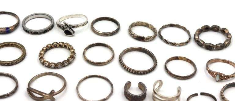 Vintage 925 sterling silver group lot of rings