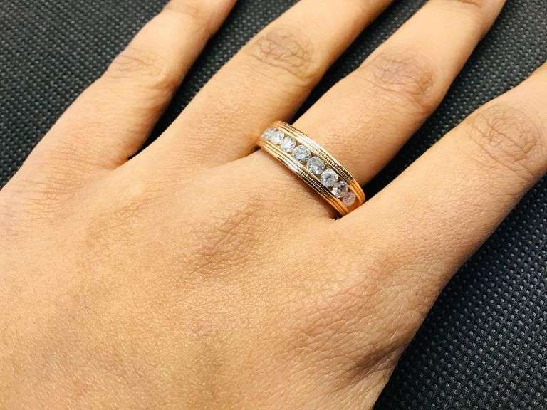 MEN’S 14K ROSE GOLD NATURAL DIAMOND WEDDING BAND