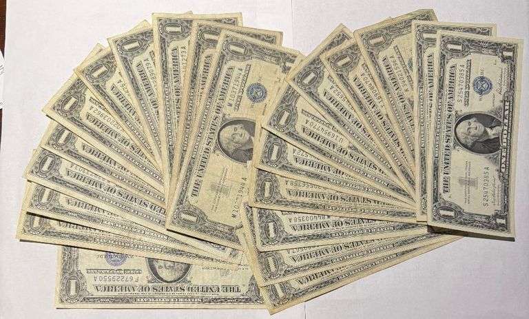 25 Various 1935 $1 Slider Silver Certificates