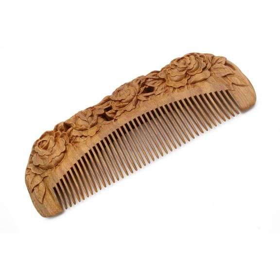 Carved Romantic Green Sandalwood Hair Comb