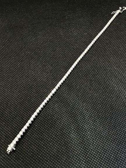 14K WHITE GOLD LAB DIAMOND BRACELET
