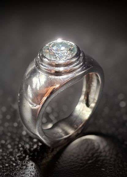 Men's Sparkling 2.25 Ct Ice Blue Fire Moissanite Ring