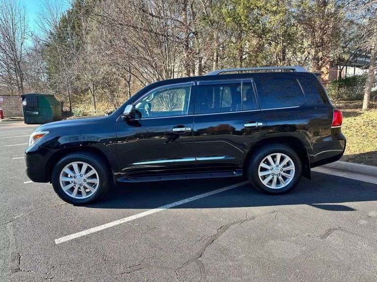 2011 Lexus LX 570 SUV