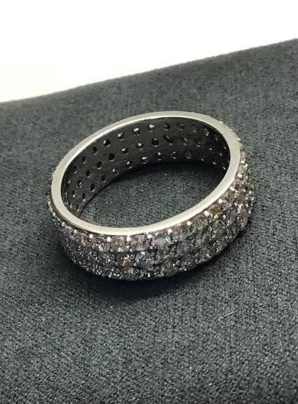 MEN’S 14K WHITE GOLD NATURAL DIAMOND WEDDING BAND
