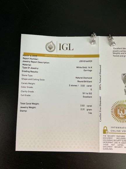 CERTIFIED BRAND NEW 14K WHITE GOLD DIAMOND STUDS