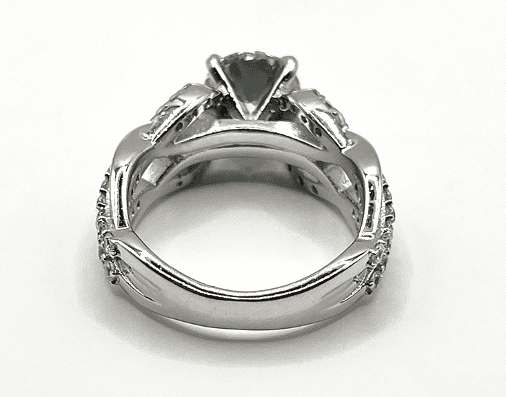 Dazzling 3.05 Ct 14 Kt White Gold Plated Lab Simulated Diamond Ring