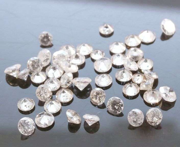 Sparkling 1.62ct set of round brilliant Diamonds!