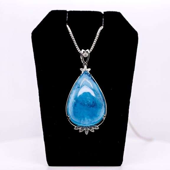 Natural Aquamarine & Diamond Pendant Necklace