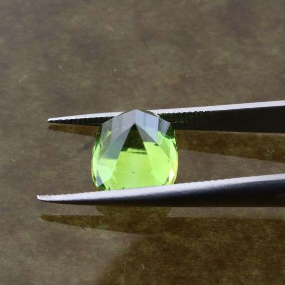 Collectors 3.92ct cushion cut apple green Peridot -Untreated!!