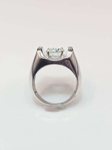 Men's 3.75 Ct White Fire Moissanite Ring