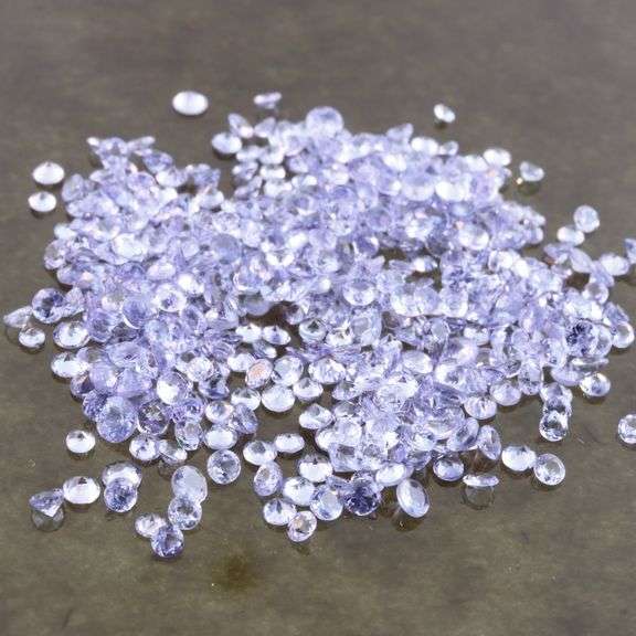 Substantial 20.65ct high fire Tanzanite set!