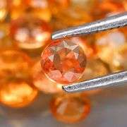 Full fire! 4.85ct top orange Sapphire set
