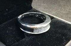 MEN’S 14K WHITE GOLD NATURAL DIAMONDS WEDDING BAND