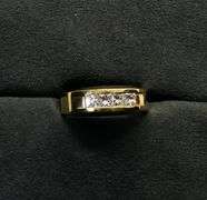 MEN’S 14K YELLOW GOLD NATURAL DIAMOND WEDDING BAND
