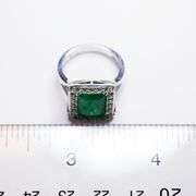 Elegant 18K GIA certified 4.22 ct. Emerald and Diamond Ring