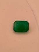 CERTIFIED 7.67 CARAT NATURAL GREEN EMERALD