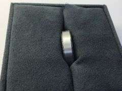 14K WHITE GOLD MEN’S WEDDING BAND