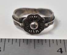 Flower Band Ring in Sterling Silver