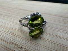 Sterling Silver Genuine Natural Peridot Gemstone Ring Size 6