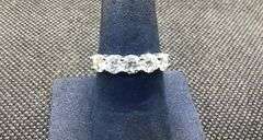 ADORABLE 14K WHITE GOLD WEDDING BAND