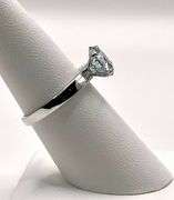 Dazzling 3.1 Ct White Ice Blue Lab Simulated Diamond Ring