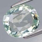 Gorgeous framed flashing 2.14ct untreated Aquamarine