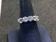 ENCHANTING 14K WHITE GOLD LAB DIAMOND WEDDING BAND
