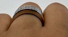 14K White Gold Round Brilliant Cut Diamond Ring