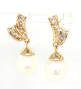 14kt Yellow gold tear drop pearl and diamond dangle earrings
