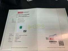 CERTIFIED 7.67 CARAT NATURAL GREEN EMERALD