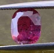 Collectors 1.45ct violet to red color shifting Sapphire!!!