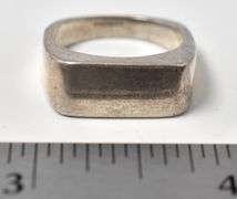 Engravable Ring in Sterling Silver