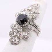 18K Vertical efflorescent Diamond Ring
