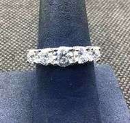INTRICATE 14K WHITE GOLD NATURAL DIAMOND WEDDING BAND