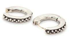 Micheal Dawkins Pebble oval hoop earrings