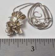 Flower Pendant Necklace in Sterling Silver