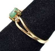 Amazing Emerald Ring in 14K Yellow Gold