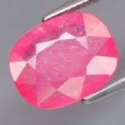 Normal heated only! Pink! 2.99ct Ruby center stone