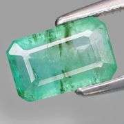 Outstanding color! 1.04ct spring green Emerald