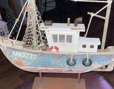 Wooden Sailboat with LED Light