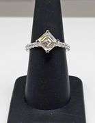 Sparkling 3.25 Ct VVs1 White Asscher Cut Moissanite Ring