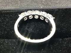 ADORABLE 14K WHITE GOLD WEDDING BAND