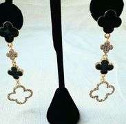 A Very Sexy  Fashion  Design Earrings