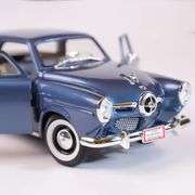 1950 Studebaker Champion Diecast Model Classic Muscle Car