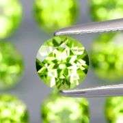 AAA cut and color 5.30ct apple green VS Peridot!