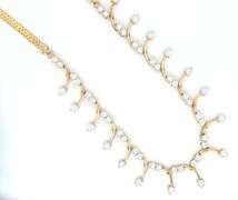 18kt Yellow gold 1.25ctw Illusion set diamond necklace